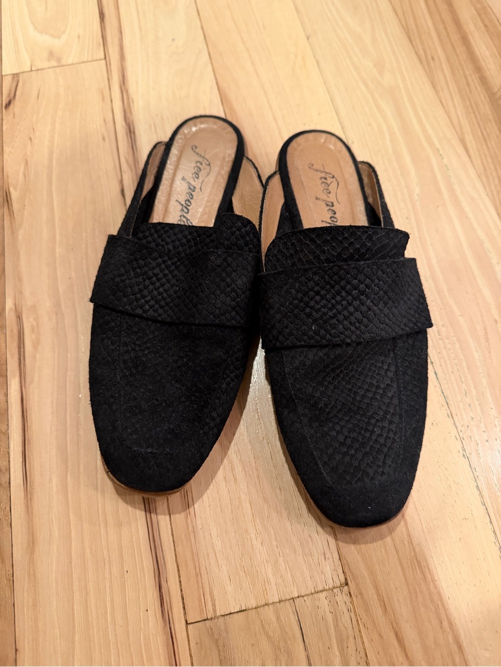 Free People At Ease Leather Loafer mules in black - size 37 - Picture 2 of 4